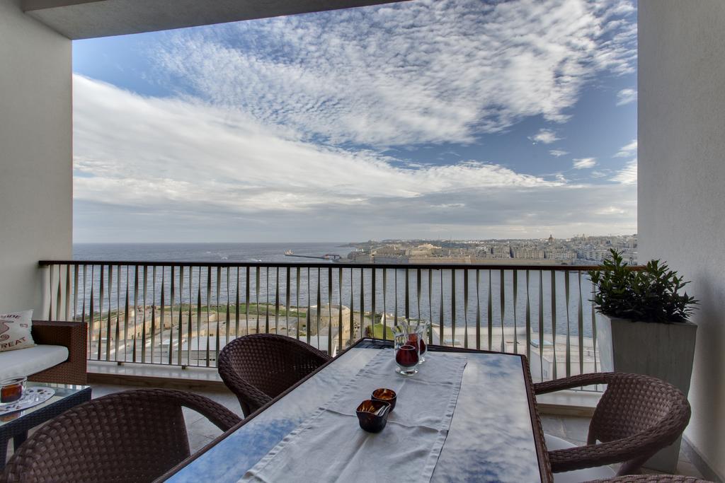 Marvellous Apartment In Tigne Point Sliema Exteriér fotografie